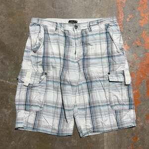Helix Plaid Cargo Shorts White Gray Blue Size 36